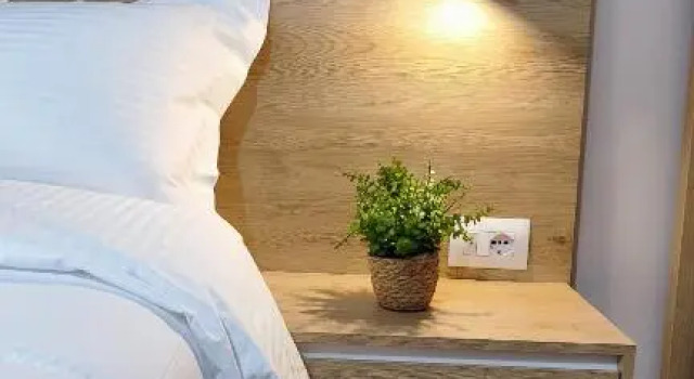 Elvish Garden Boutique B&B, Buchen Sie Hotel Hotels in Berat mit Parkplatz, Parkplätze