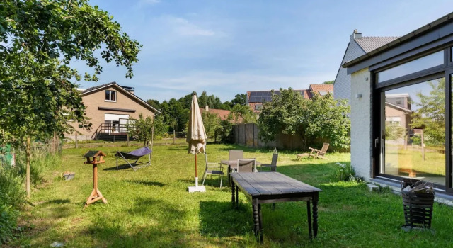 Вилла Villa in Kobbegem With Private Garden