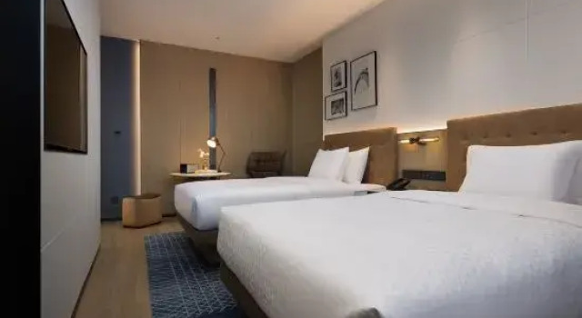 Семейный люкс Four Points by Sheraton Kunming Dongfeng Square