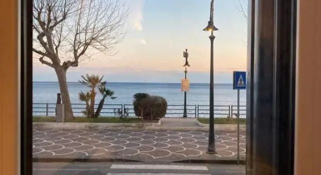 Una Finestra sul Mare, Забронировать Отель Отели Майори с парковкой, Парковка