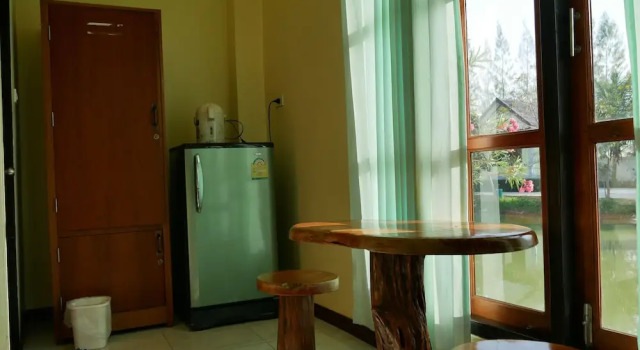 Двухместный номер Superior с балконом Suan Luang Garden View