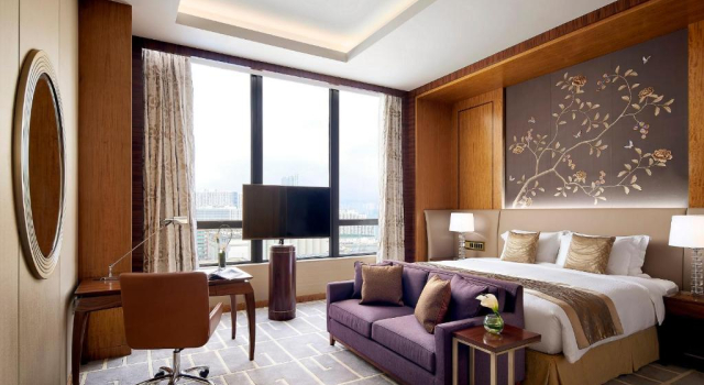 Двухместный номер Sky с видом на гавань The Royal Garden Tsim Sha Tsui