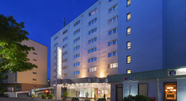 Hotel Vitalis by AMEDIA, Reservar Hotel Hotéis em Munique com pequeno-almoço, perto de Löwenbräukeller, Café da manhã