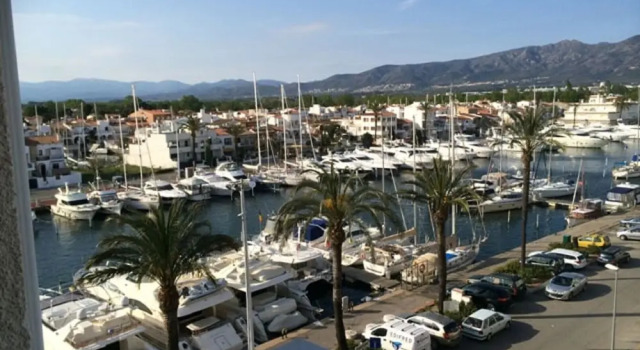 295-estudio con Vistas al Port,marina y mar, Забронировать Отель Отели Alt Empordà 3 звезды, 3*