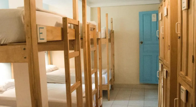Кровать в общем номере Hostel Samara