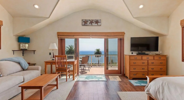 Blue Ocean View Retreat - Minutes to Beach, Забронировать Дом для отпуска Виллы Санта-Барбара, рядом с Городской рынок Санта-Барбары, Вилла