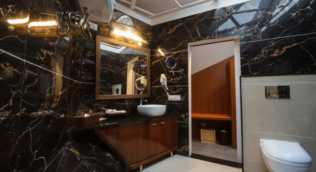 Номер Standard с видом на бассейн Tree of Life Eila Art Hotel