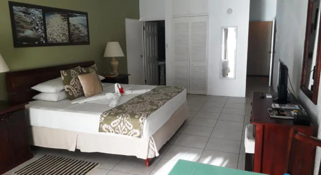 Студия Tropical Sunset Beach Apartment Hotel