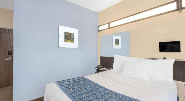Двухместный номер Standard Microtel Inn & Suites by Wyndham Waynesburg