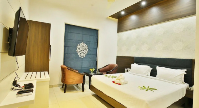Executive Suite mit Gartenblick Jhansi Hotel
