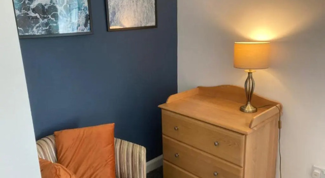 Cosy 2-bedroom House in Widnes Sleeps 4, Rezervasyon Otel Widnes Cheshire