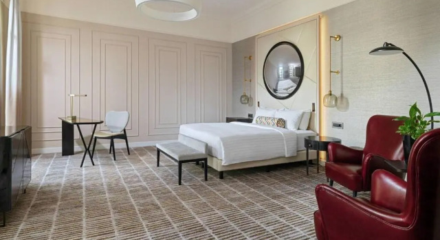 Двухместный полулюкс Tbilisi Marriott Hotel