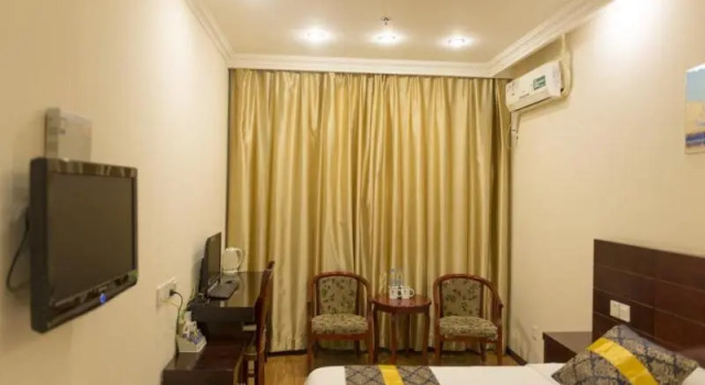 GreenTree Inn Tianjin Huanghe Ave Guangkai Metro Station Express Hotel