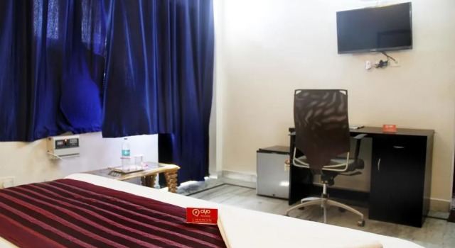 OYO Rooms Noida Sector 71 WP Block, Забронировать Отель Нойда штат Уттар-Прадеш
