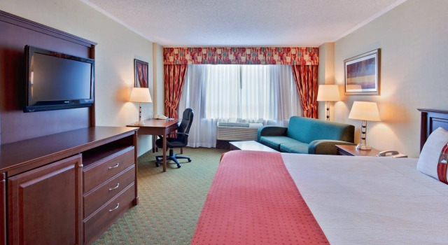 Holiday Inn Sarnia Hotel & Conference Center, 예약 호텔 사니아 Southwest Ontario