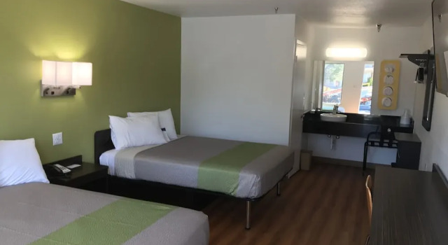 Четырёхместный номер Standard Motel 6 Abilene, TX - East