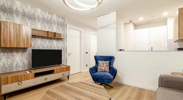 Elegant Flat Close to Malls in Sariyer, Boek Appartement Sariyer 