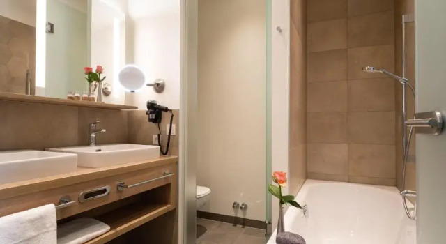 Полулюкс Romantik Hotel Villa Sayn