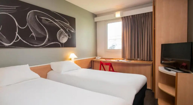 Двухместный номер Standard ibis Reims Tinqueux