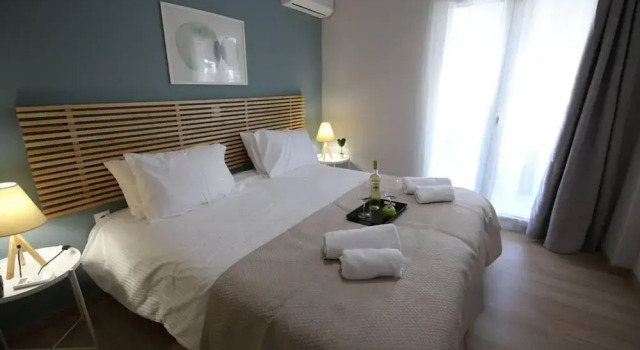 Penthouse lux Flat With 2 bd Next to Larissis