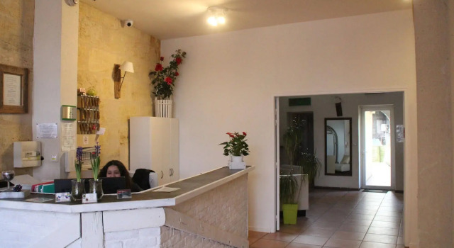 Hôtel ROSA - Bordeaux Centre Gare Saint Jean, Забронировать Отель Отели Бордо 3 звезды, рядом с Мост Сан-Жан, 3*