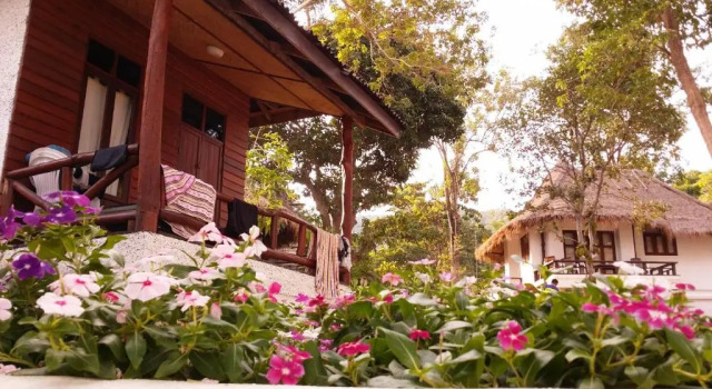 Бунгало Clear View Resort