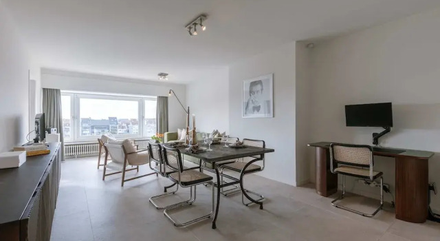 Charming art Deco Apartment With Harbor Views in Blankenberge