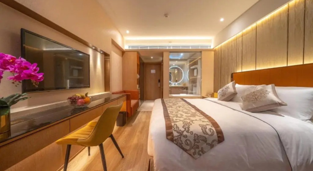 Standardowy dwuosobowy pokój Hotel Golden Dragon