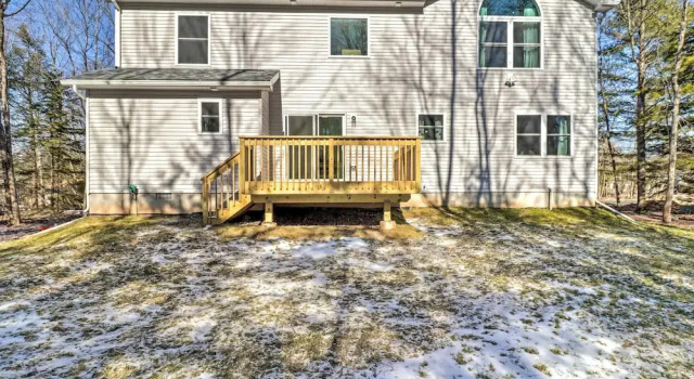 3 Mi to Kalahari: Pocono Summit Home w/ Pool Table, Rezerwuj Dom wakacyjny Pocono Summit Pensylwania