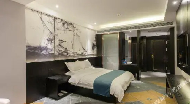 Двухместный люкс Business Guanshan INN Longxian County