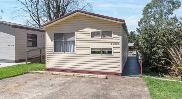 Номер Standard с 2 комнатами с балконом Moss Vale Holiday Park