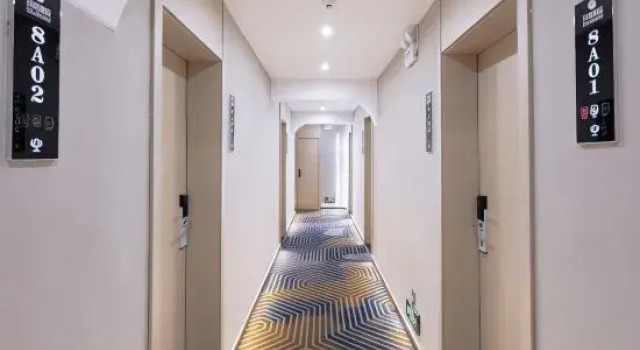 Shell Hotel (Jiyuan Vocational and Technical College), Book Hotel Jiyuan Henan