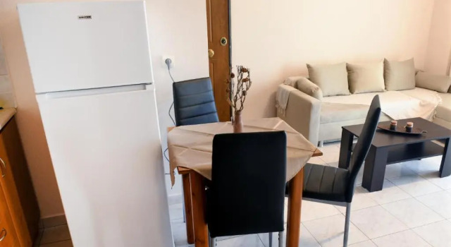 Papi's Apartments 2 - 1 Bedroom, Забронировать Апартаменты/квартира Апартаменты Александруполиса, рядом с Церковь Святого Киприана, Апартаменты/квартира
