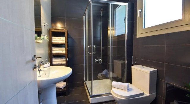 Bay View GuestHouses, Забронировать Отель Каламата Messinia