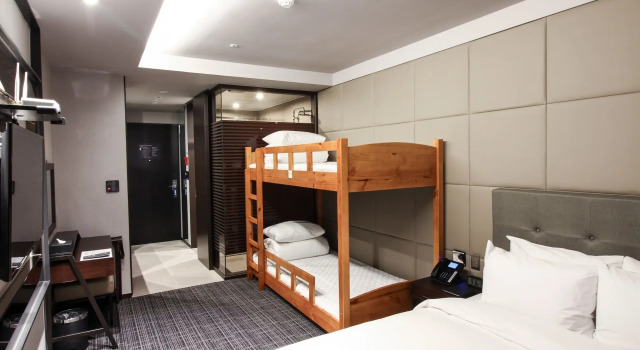 Golden Tulip Ever Yongin Hotel