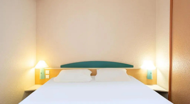 Двухместный номер B&B HOTEL Arras Centre Les Places
