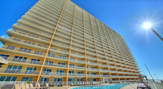 Treasure Island 0210, Rezerwuj Hotel Hotele w Lower Grand Lagoon z parkingiem, Parking