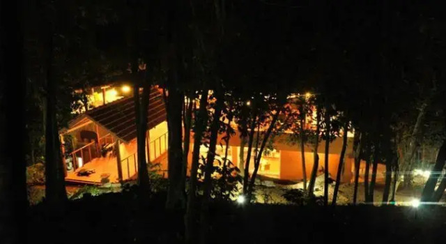 Meriyanda Nature Retreat & Spa, Rezervovat Lázně / Resort Kushalnagar 