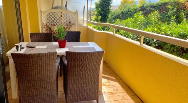 Апартаменты Antibes Juan les Pins center,1 bedroom apart, pool