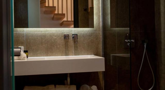Люкс Mirror Hotel