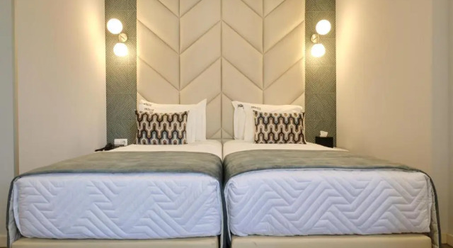 Трёхместный номер Standard Patria Hotel