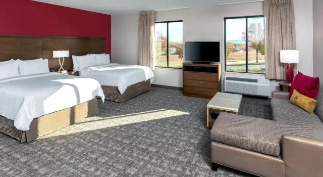 Четырёхместная студия Staybridge Suites Charlottesville Airport by IHG