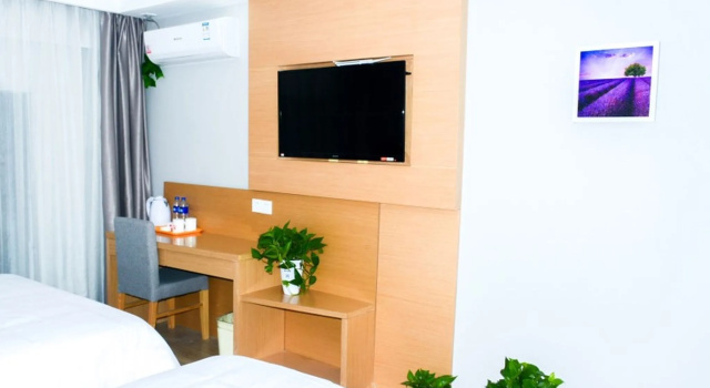 GreenTree Inn Xuzhou Yunlong District Lvdi Business City Shell Hotel, Prenota Hotel Hotel a Xuzhou con parcheggio, Parcheggio