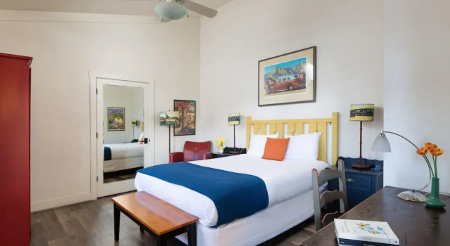 Двухместный номер Standard с балконом Sonoma Creek Inn