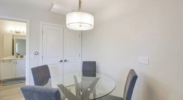 Central Tucson Condo w/ Community Pool + Hot Tub!, Rezerwuj Apartament Tucson Arizona