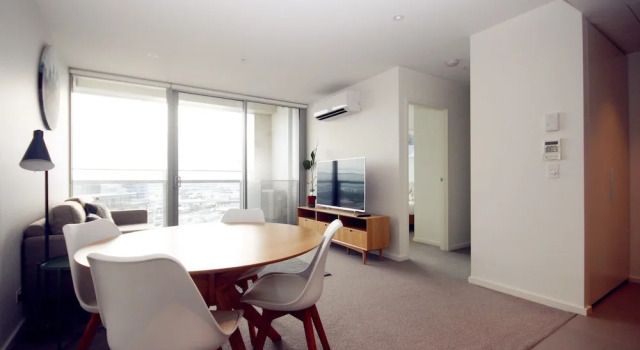 Onelife Harbour View Luxury Apartment, Забронировать Апартаменты/квартира Докландс Мельбурн, рядом с Пристань для яхт «Е»