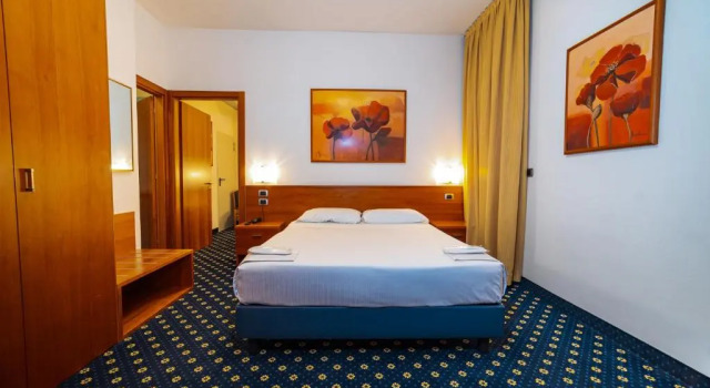 Трёхместный номер Standard Prealpi Hotel