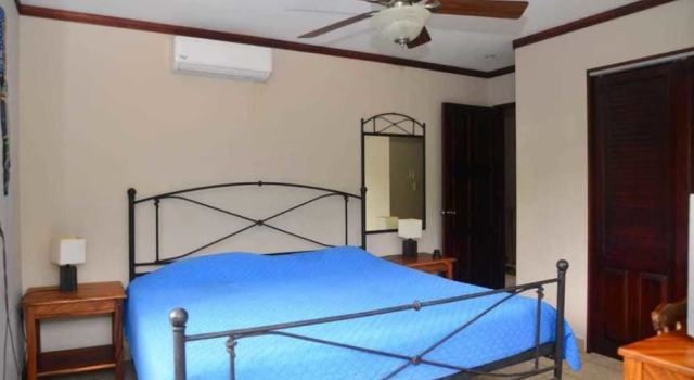 Villas Tranquilas, Rezervovat Rekreační dům Hotely v Quepos s bazénem, Bazén