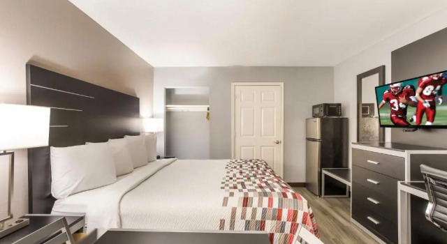 Номер Deluxe Red Roof Inn & Suites Athens, AL