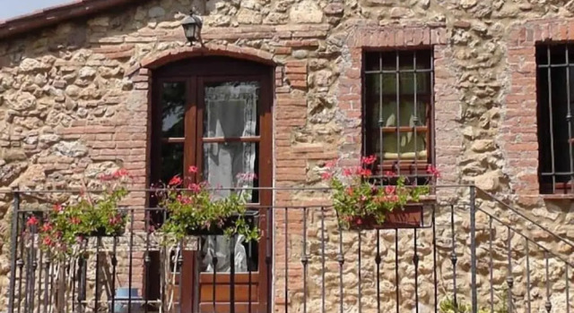 Agriturismo Il Poderino, Забронировать Фермерский дом Отели в центре Биббона, в центре